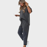 Casual T-shirt i Jogger Hlače Set
