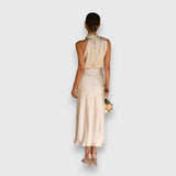 Zenaida - Elegantna Haljina S Ženskim Šarmom